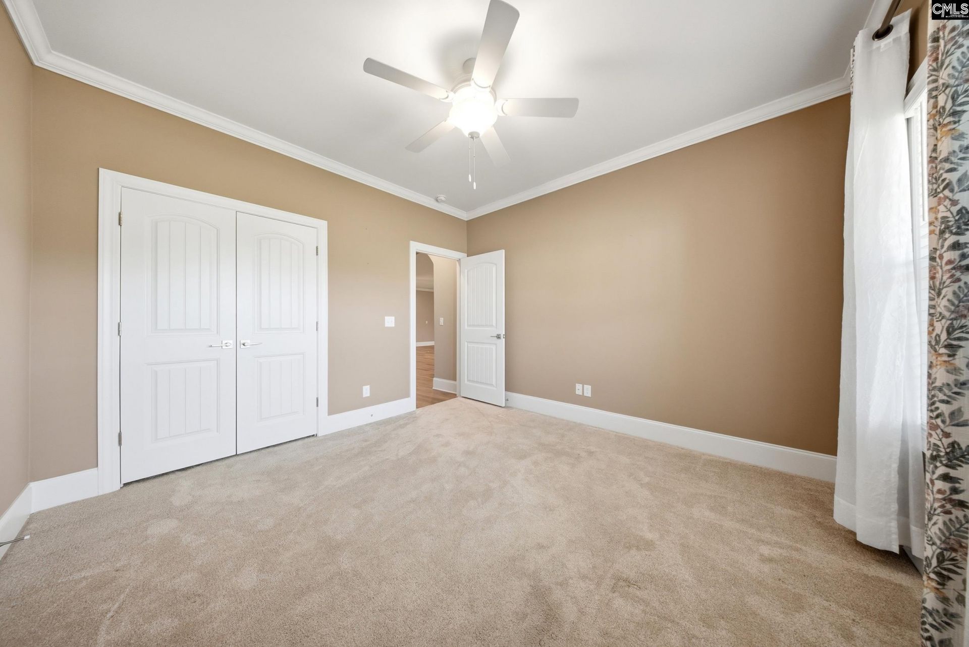305 Daymark Drive  Photo 28