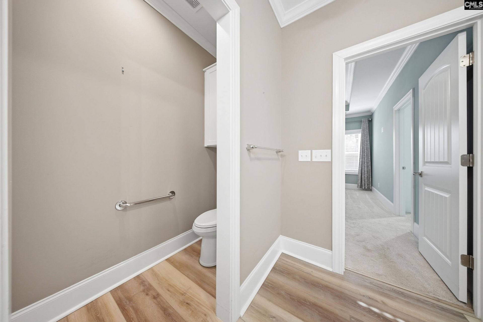 305 Daymark Drive  Photo 31