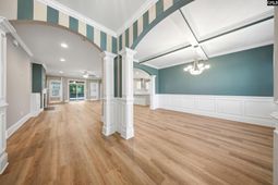 305 Daymark Drive  photo 4