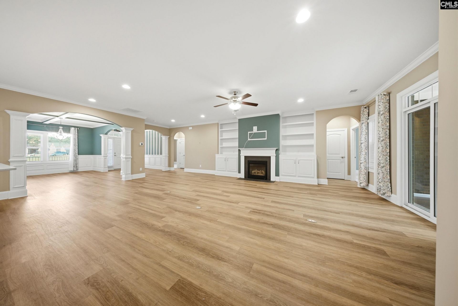305 Daymark Drive  Photo 9