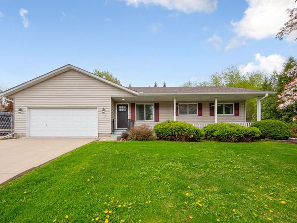 410 Littleford Lane, Faribault, MN 55021