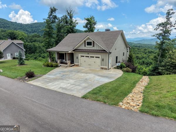 25 Ivy Log Heights SPUR, Unit 11, Young Harris, GA 30582