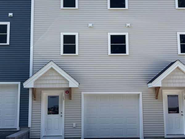 15 Lucy Lane, Peterborough, NH 03458