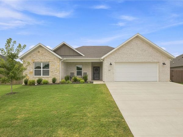 157 N Adler Avenue , Farmington, AR 72730