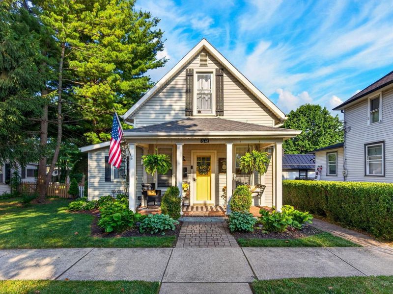 52 N Trine Street, Canal Winchester, OH 43110 Photo 2