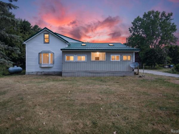 10470 Baldwin Road, Gaines Township, Mi 48436