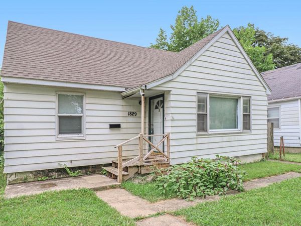 1829 N Brookfield Street, South Bend, IN 46628