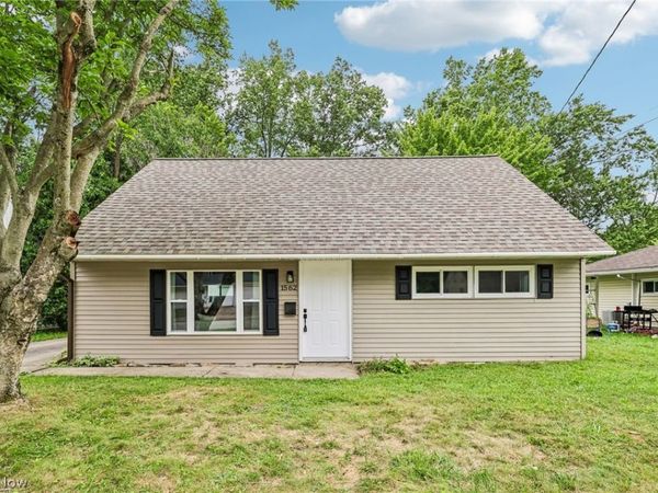 1562 Denison Avenue NW, Warren, OH 44485