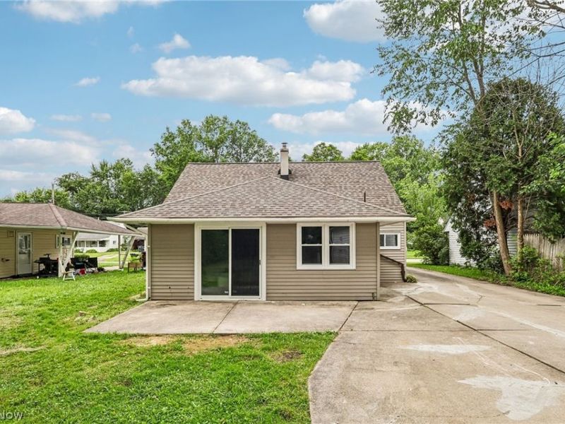 1562 Denison Avenue NW, Warren, OH 44485 Photo 26