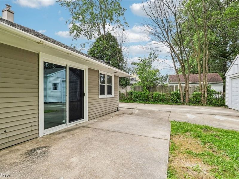 1562 Denison Avenue NW, Warren, OH 44485 Photo 28