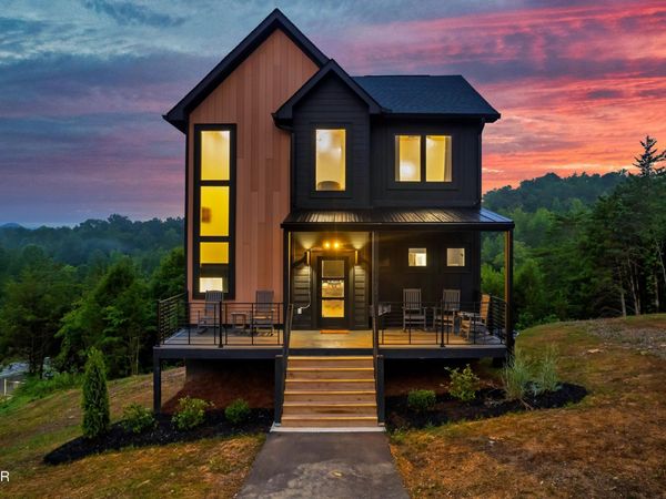 1133 Reedmont Way , Sevierville, TN 37876