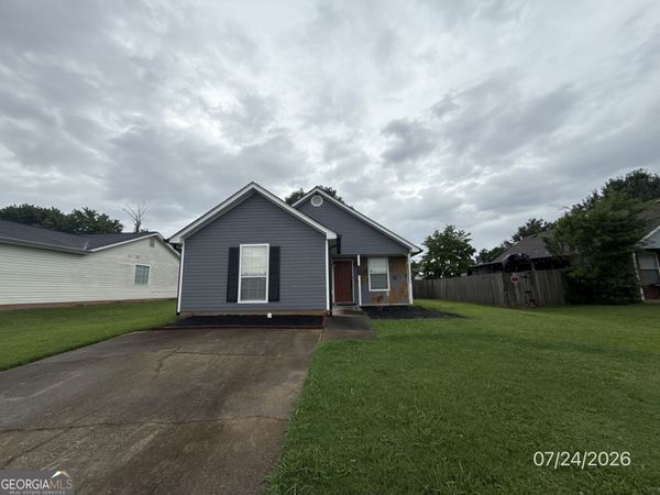 215 Autumn Lake Way, Mcdonough, GA 30253