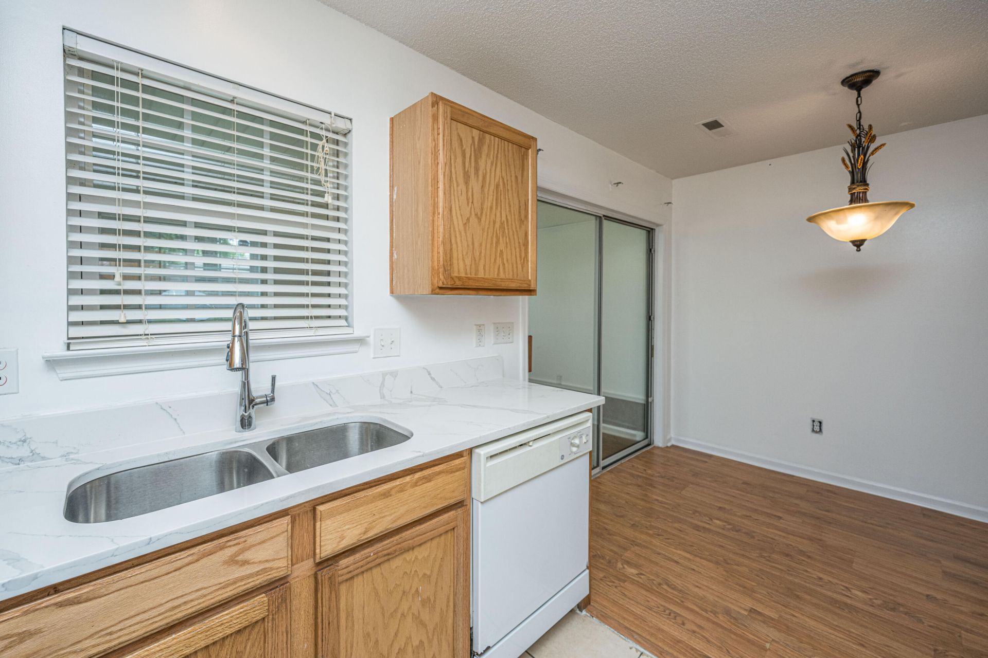 128 Davenport Street Photo 18