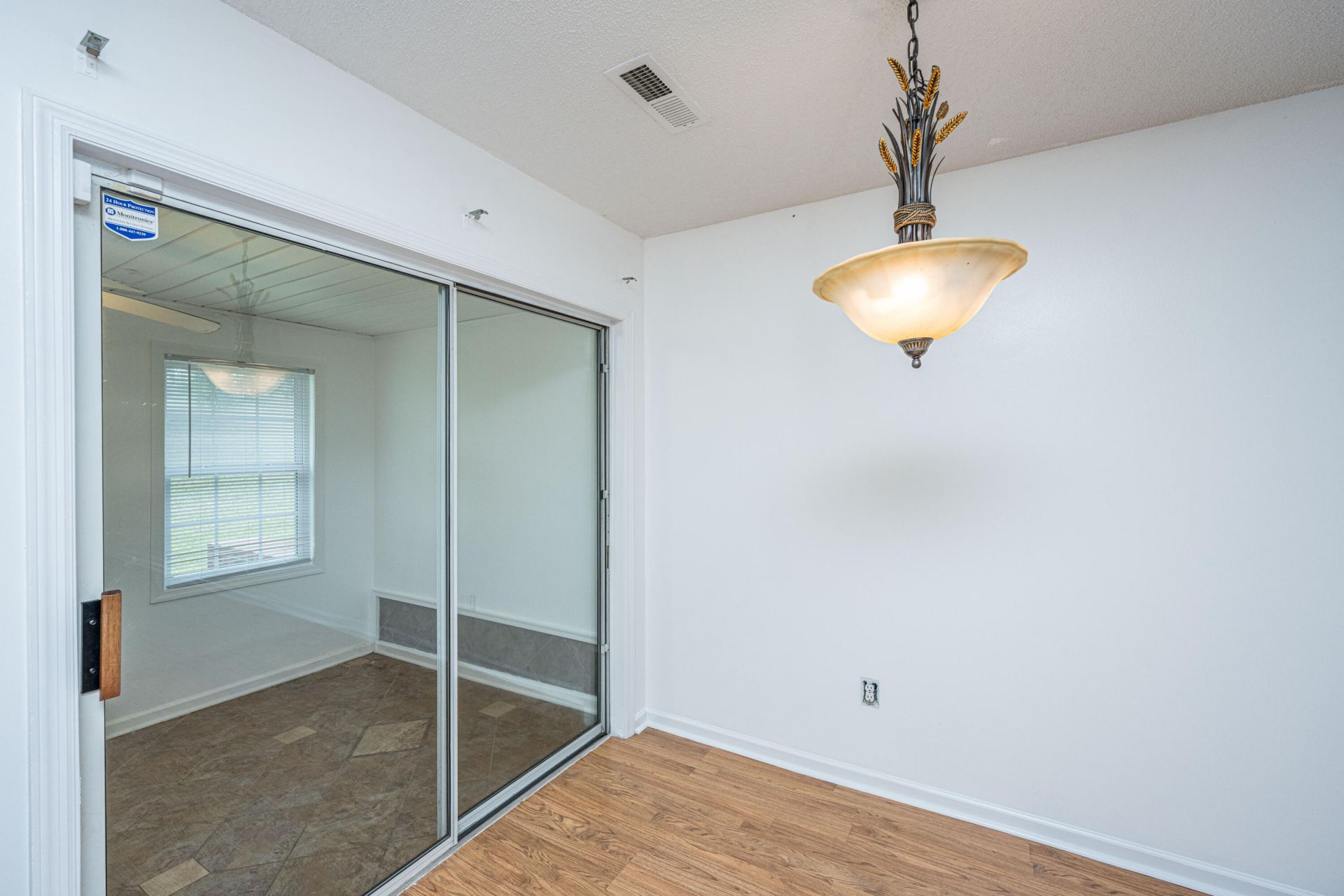 128 Davenport Street Photo 21