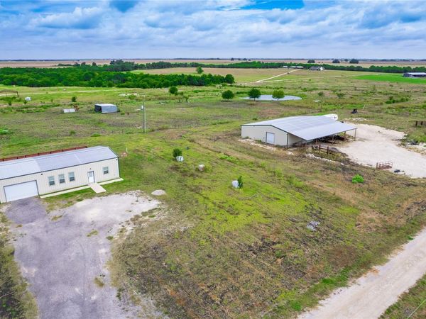 1889 County Road 487, Taylor, TX 76574