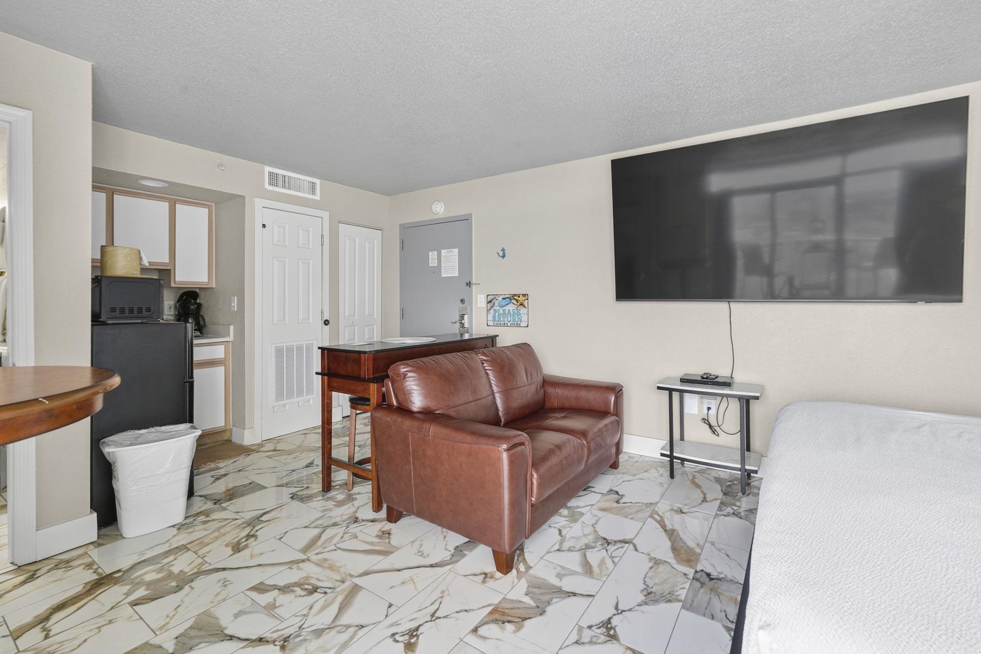 2701 S Ocean Blvd.  Photo 6