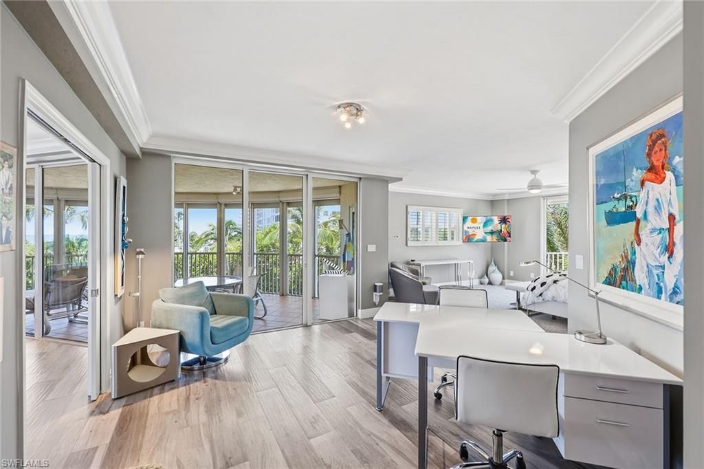 8111 Bay Colony Dr, Unit 204, Naples, FL 34108 Photo