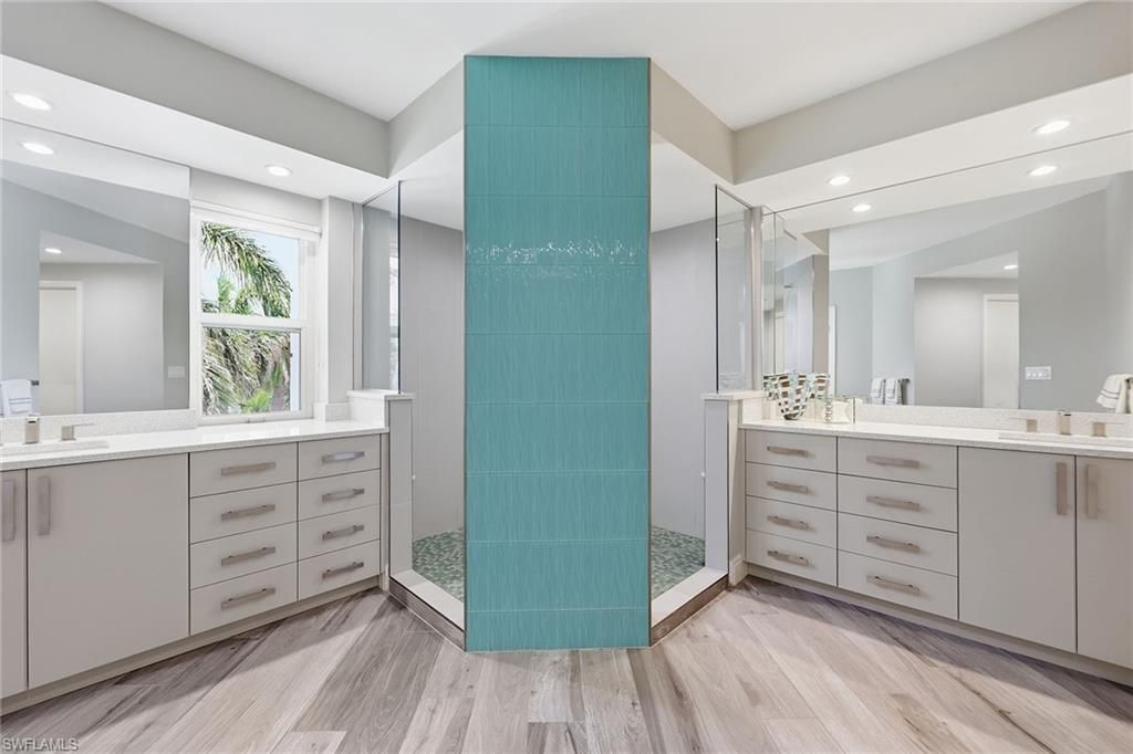 8111 Bay Colony Dr, Unit 204, Naples, FL 34108 Photo