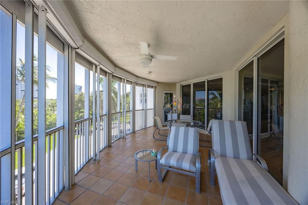 8111 Bay Colony Dr, Unit 204, Naples, FL 34108 Photo