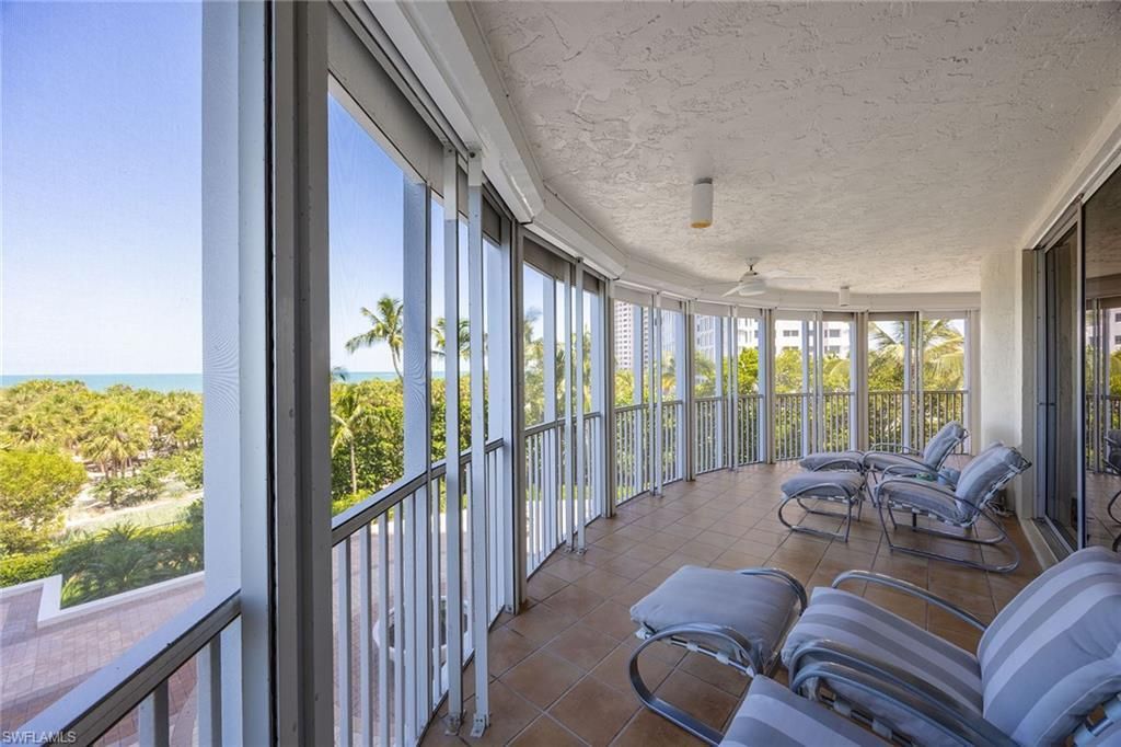 8111 Bay Colony Dr, Unit 204, Naples, FL 34108 Photo