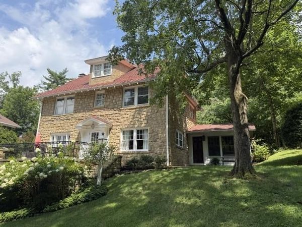5 Willow Glen Road, Huntington, WV 25701