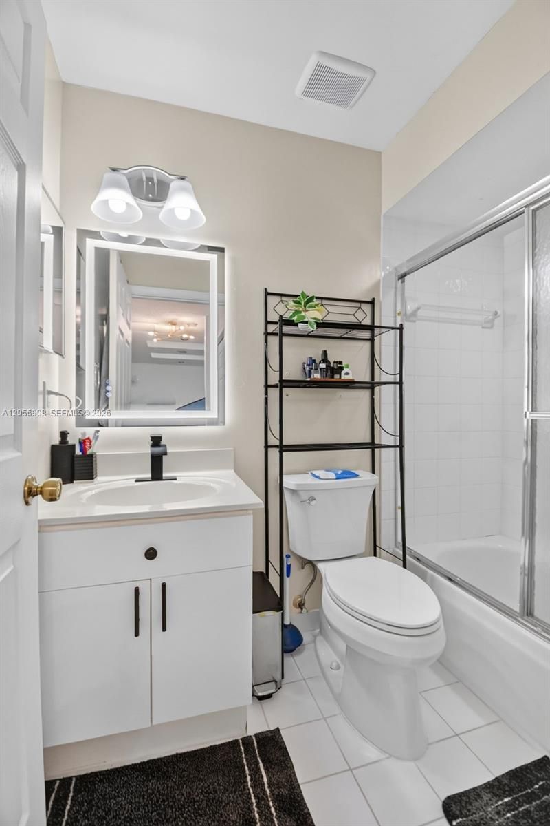 802 Landings Blvd , Greenacres, FL 33413 Photo