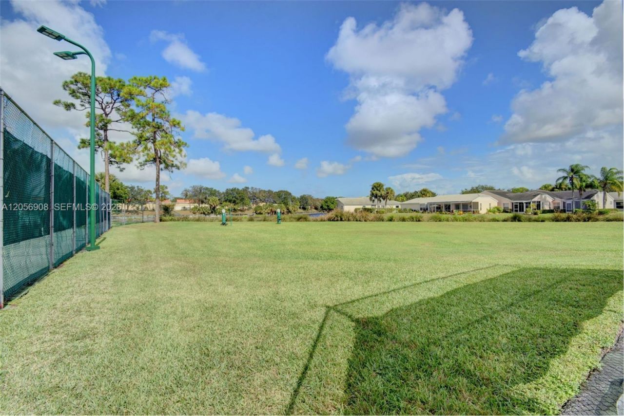 802 Landings Blvd , Greenacres, FL 33413 Photo