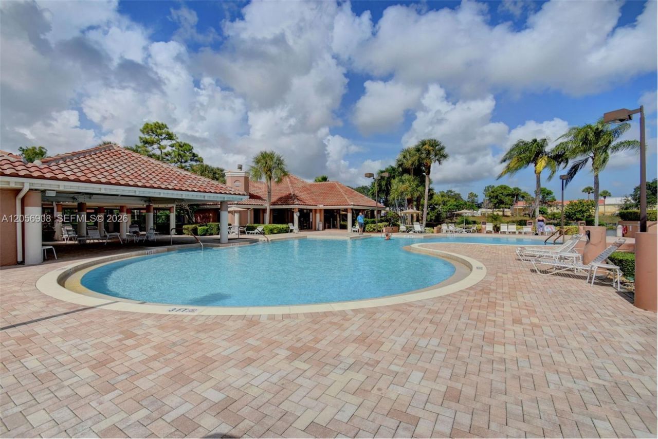 802 Landings Blvd , Greenacres, FL 33413 Photo