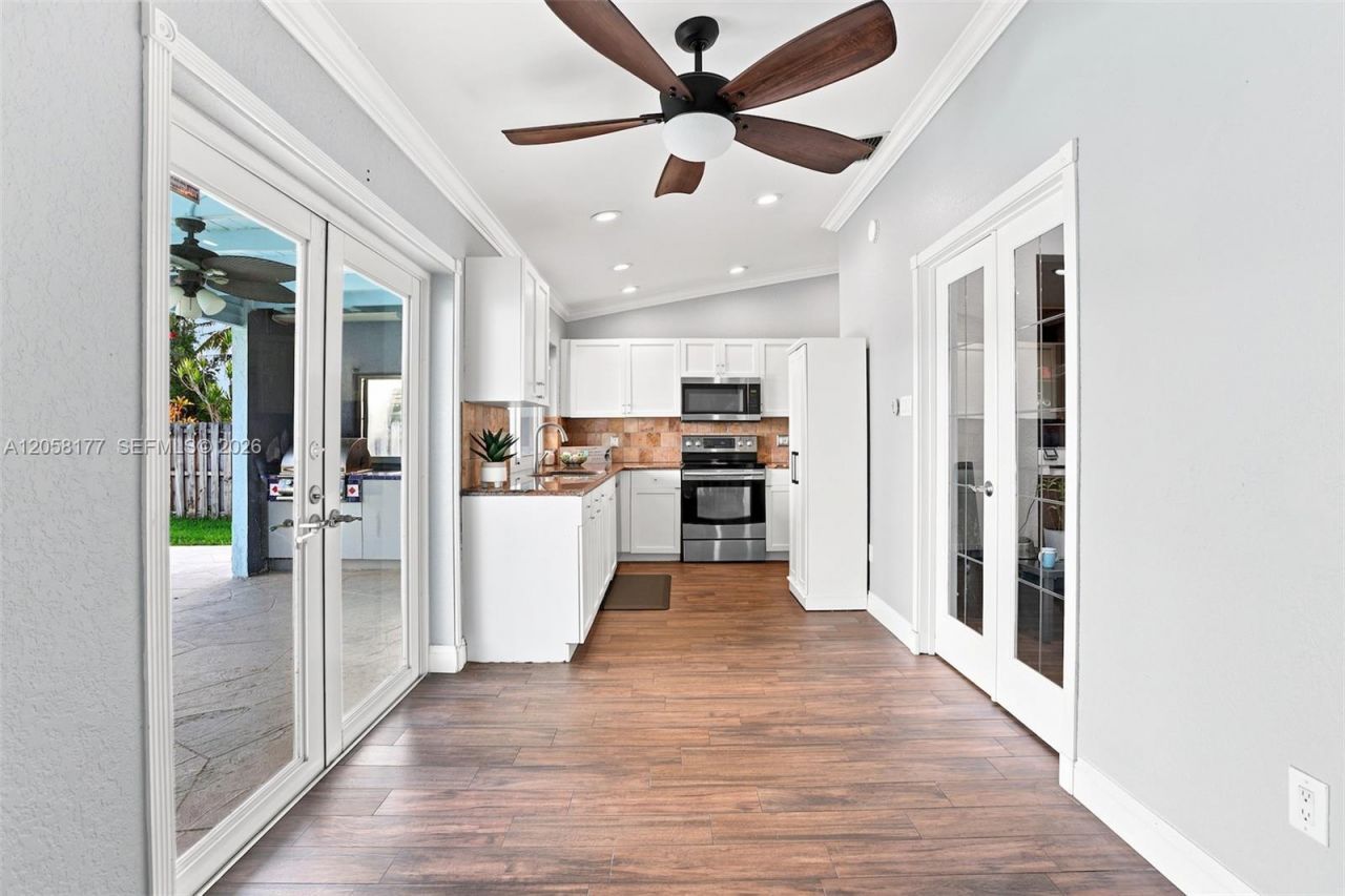 9480 NW 10th St, Plantation, FL 33322 Photo