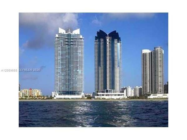 17121 COLLINS AV , Unit 2108, Sunny Isles Beach, FL 33160