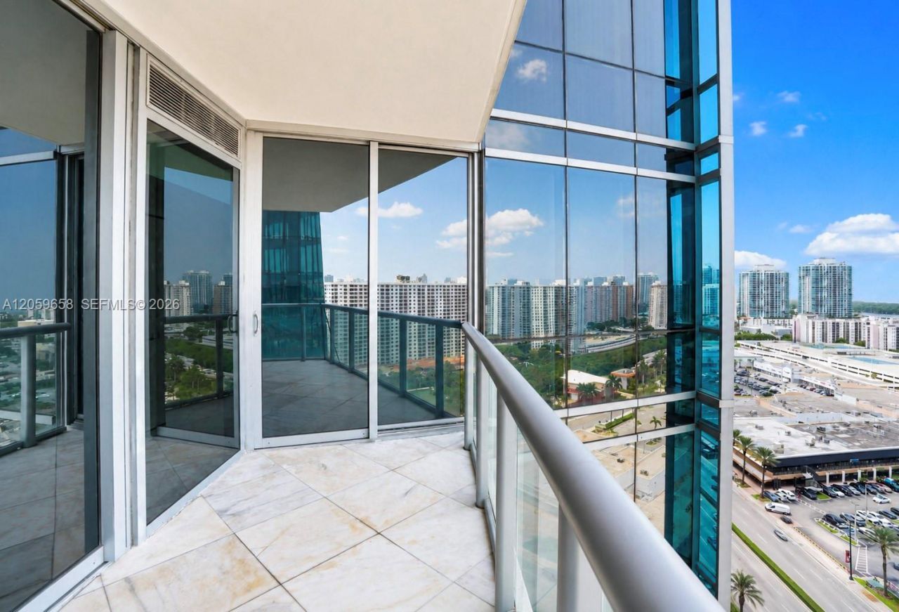 17121 Collins Av , Unit 2108, Sunny Isles Beach, FL 33160 Photo