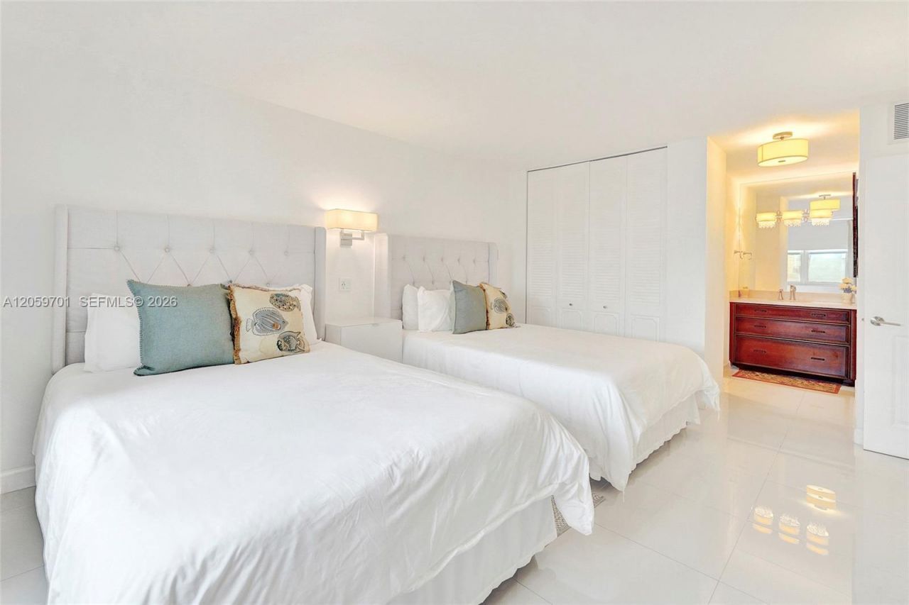 2201 S Ocean Dr, Unit 604, Hollywood, FL 33019 Photo
