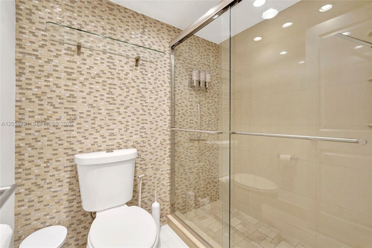 2201 S Ocean Dr, Unit 604, Hollywood, FL 33019 Photo