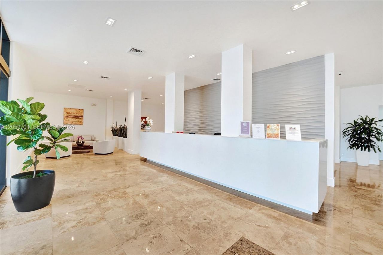 2201 S Ocean Dr, Unit 604, Hollywood, FL 33019 Photo