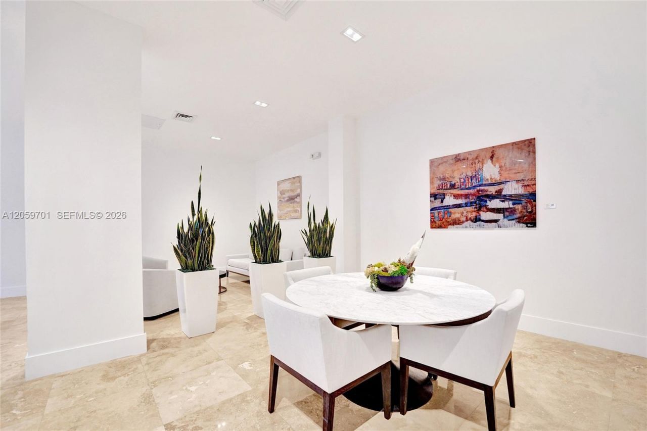 2201 S Ocean Dr, Unit 604, Hollywood, FL 33019 Photo