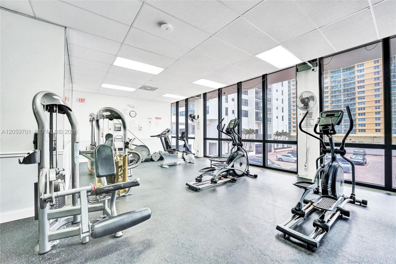 2201 S Ocean Dr, Unit 604, Hollywood, FL 33019 Photo