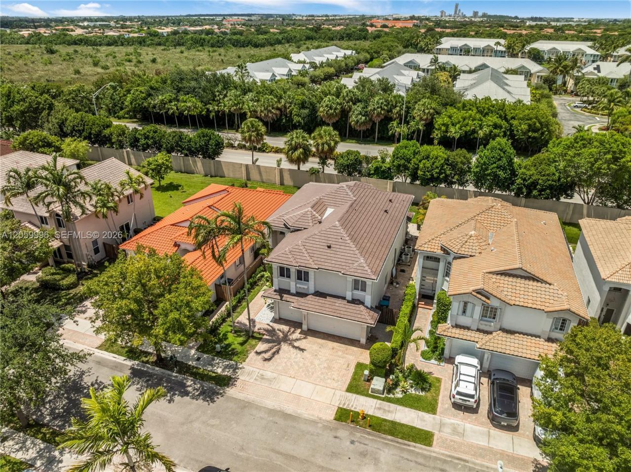 10865 NW 73rd Ter, Doral, FL 33178 Photo