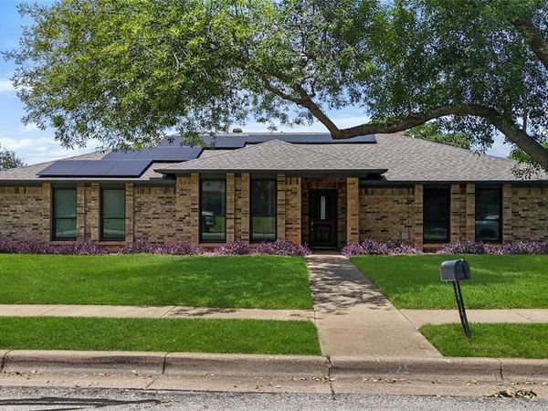 1125 Wingate Drive , Bedford, TX 76021