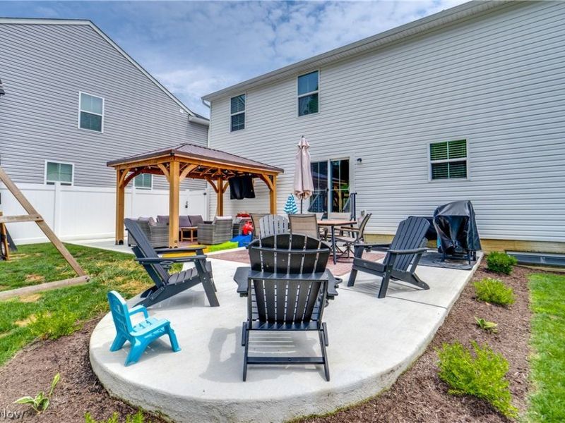 3690 Kirkham Drive, Barberton, OH 44203 Photo 29