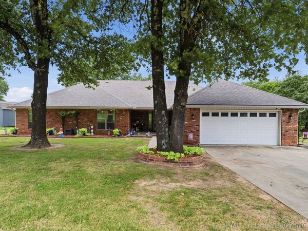 5570 S 286th Avenue E, Broken Arrow, OK 74014