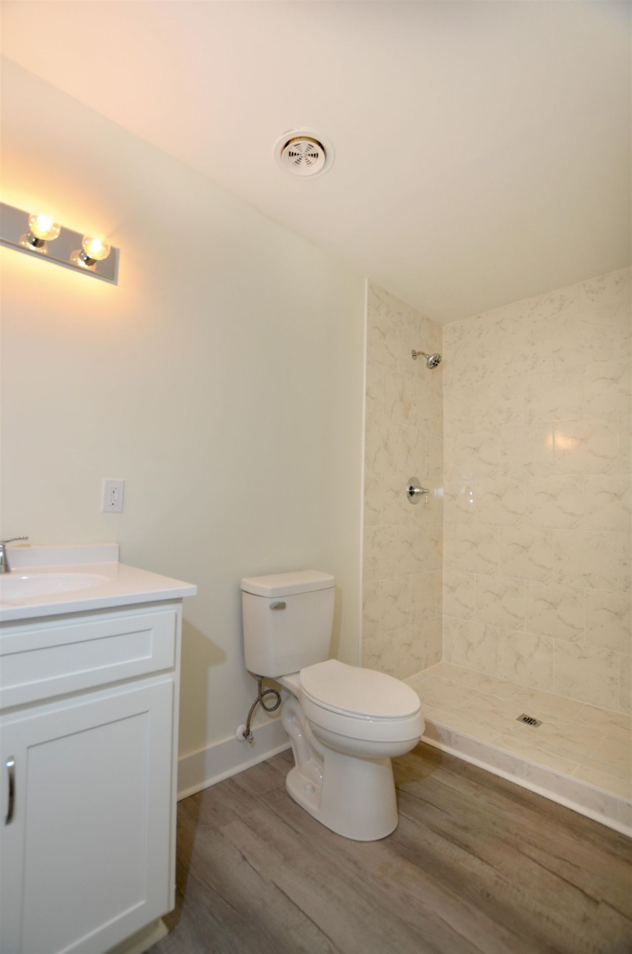1124 Sallie Manigault Ln  Photo 18