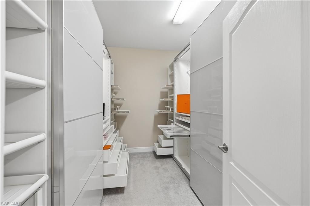 6966 Avalon Cir, Unit 908, Naples, FL 34112 Photo