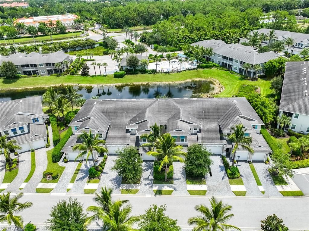 6966 Avalon Cir, Unit 908, Naples, FL 34112 Photo