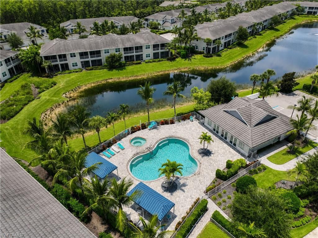6966 Avalon Cir, Unit 908, Naples, FL 34112 Photo