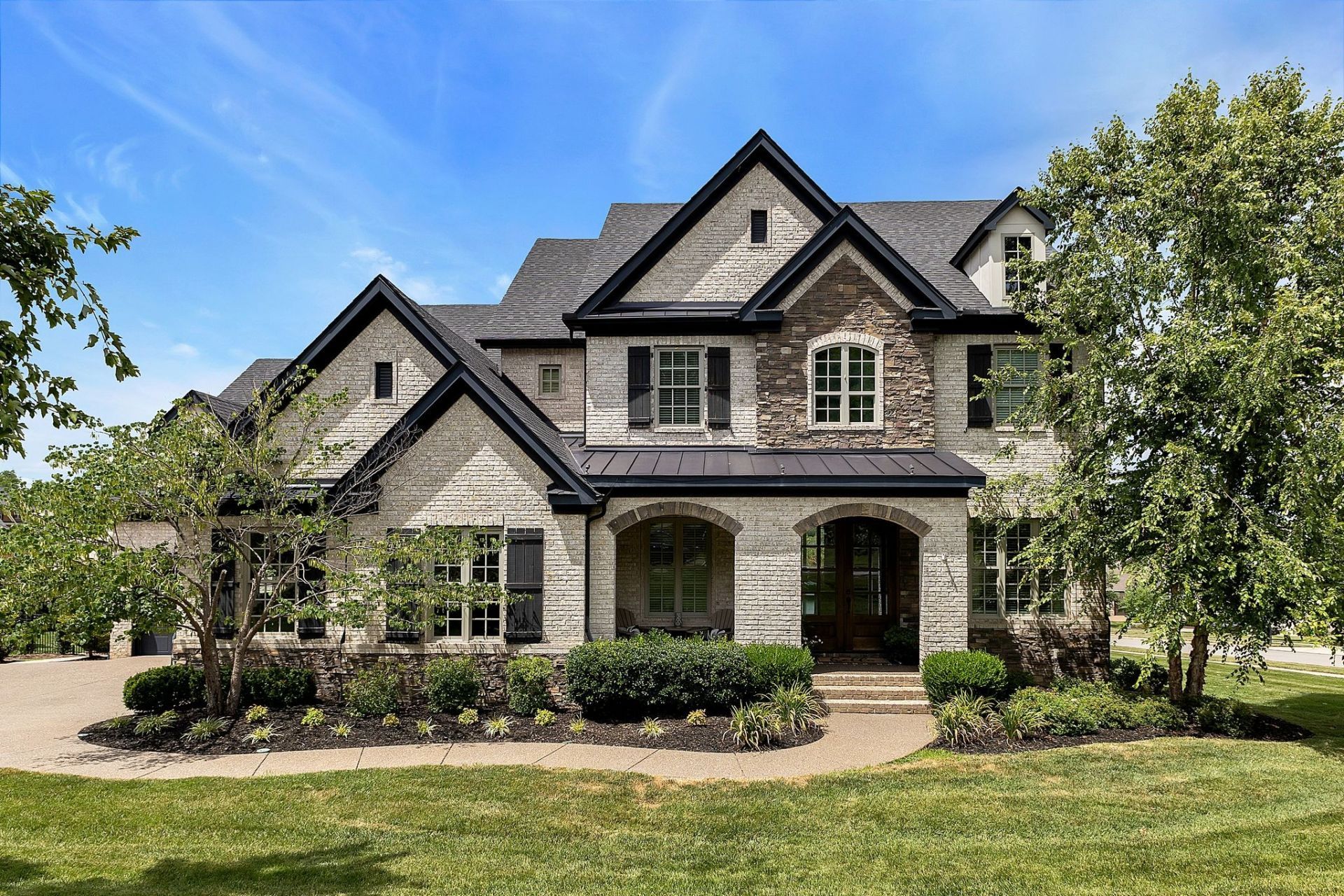 1888 Charity Dr , Brentwood, TN 37027 Main Photo