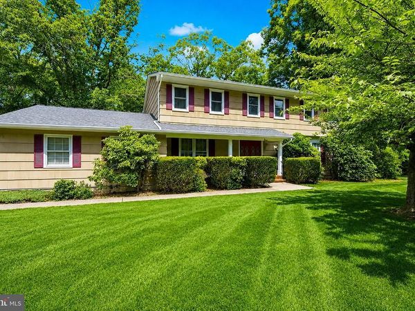 7 HATHAWAY DRIVE, PRINCETON JUNCTION, NJ 08550