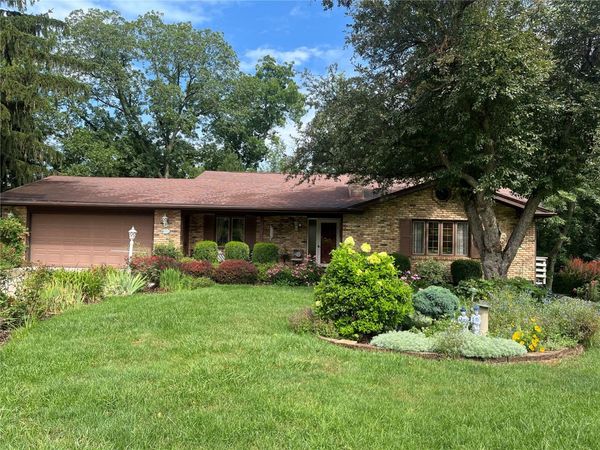 1506 Olde Hickory Lane , Coralville, IA 52241