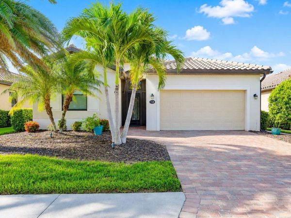 7130 QUIET CREEK DRIVE , BRADENTON, FL 34212
