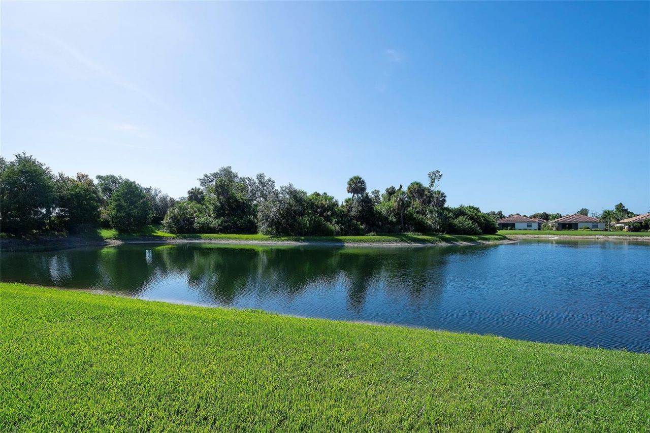 7130 Quiet Creek Drive, Bradenton, FL 34212 Photo