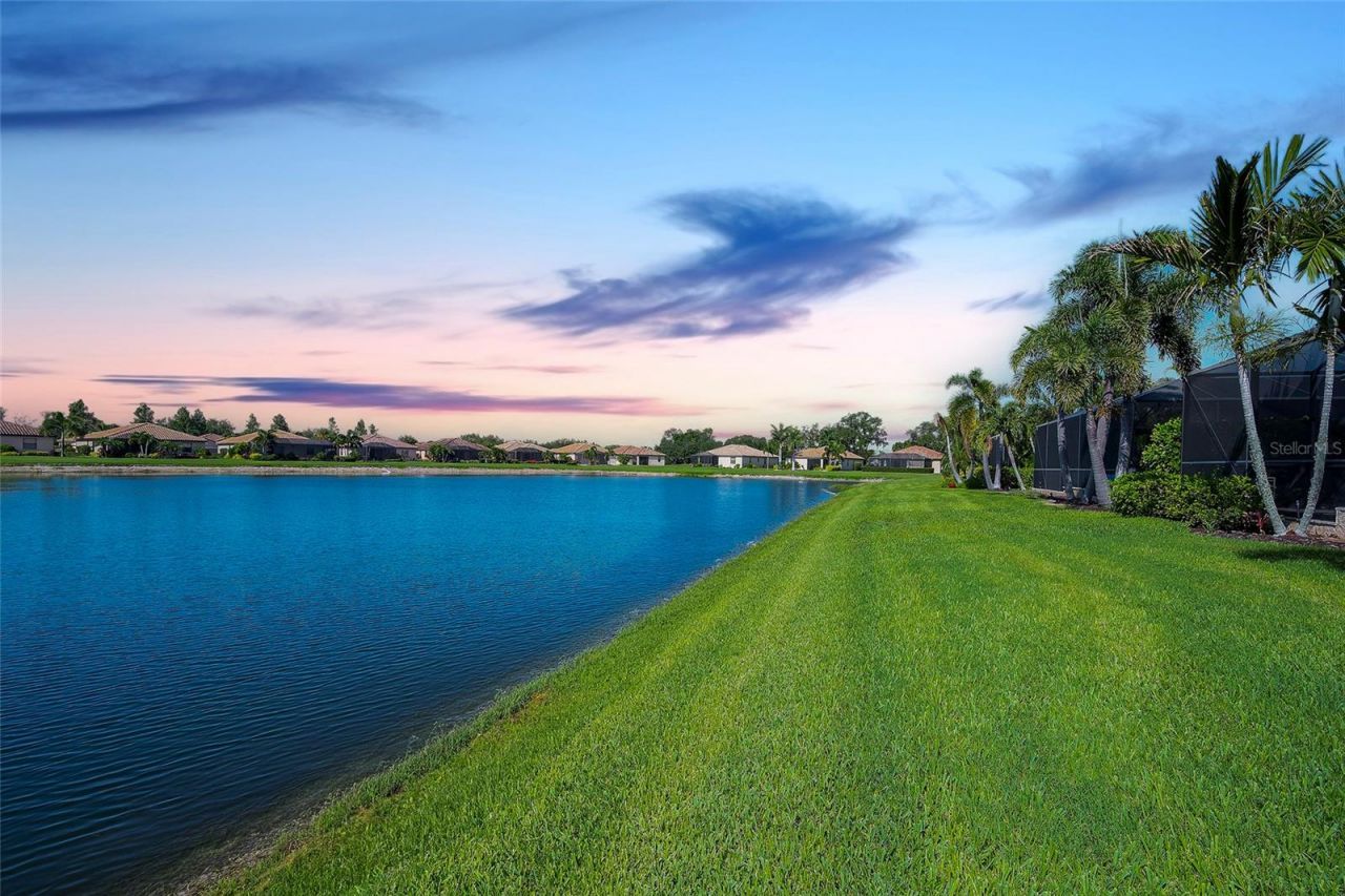 7130 Quiet Creek Drive, Bradenton, FL 34212 Photo